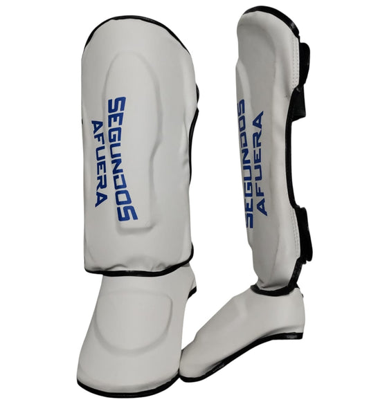 PROTECTOR DE TIBIA RIGIDO PROFESIONAL BLANCO Y AZUL