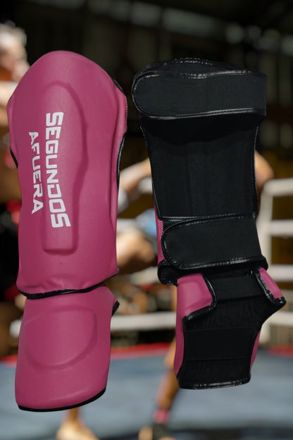 PROTECTOR DE TIBIA RIGIDO PROFESIONAL FUCSIA
