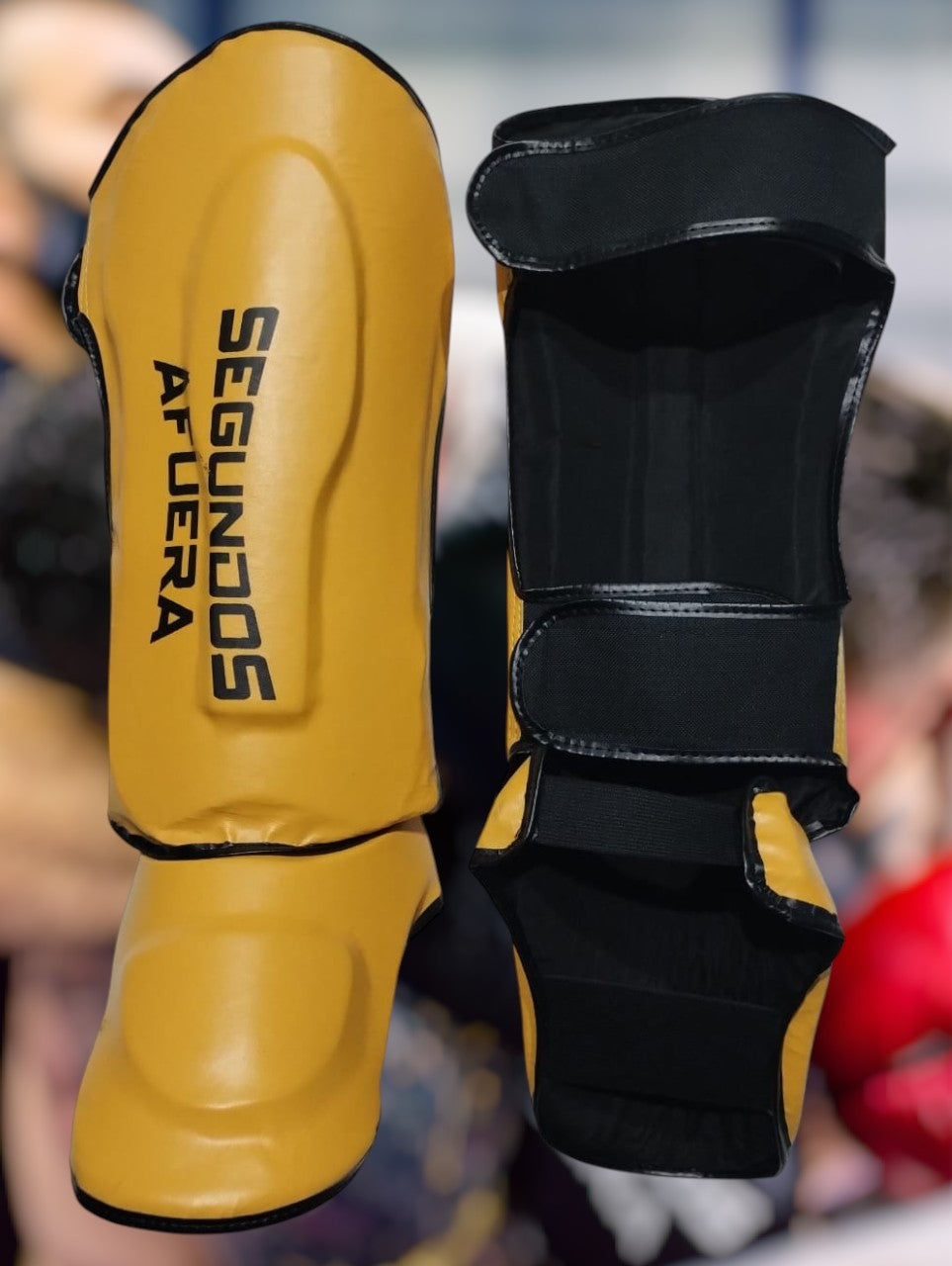 PROTECTOR DE TIBIA RIGIDO PROFESIONAL AMARILLO